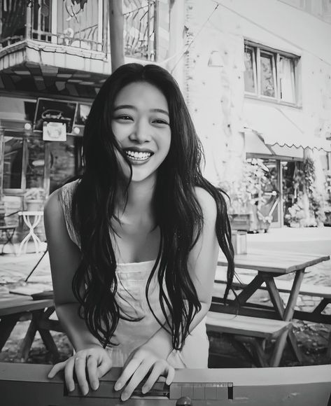 Icon sulli Go Hara, Sulli Choi, Pretty Angel, I Miss Her, Forever Yours, Pretty People, White And Black, Fendi, Black And White