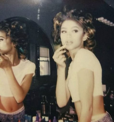 Zendaya Maree Stoermer Coleman, Zendaya Style, Zendaya Coleman, It Girls, On Set, It Girl, Celebrity Crush, My Wife, Pretty People