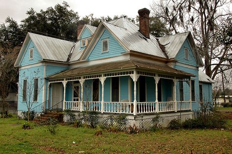 Valdosta GA Folk Victorian House Architecture Light Blue Central Avenue Picture Image Photo Copyright Brian Brown Photographer Vanishing South Georgia Folk Victorian House, Folk Victorian, Farmhouse Architecture, Old Abandoned Houses, Victorian Farmhouse, Victorian Cottage, South Georgia, Old Farm Houses, Victorian Architecture