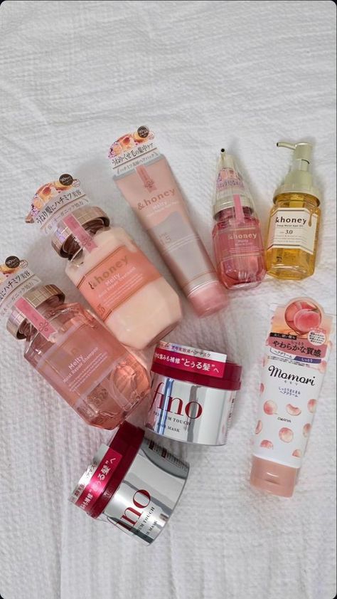 My news hair care from japan Selfcare Essentials, Korean Hair Care, Japan Skincare, Healthy Toenails, Japanese Hair Care, Hacks To Try, Korean Skin Care Secrets, Healthy Hair Routine, Japanese Skincare