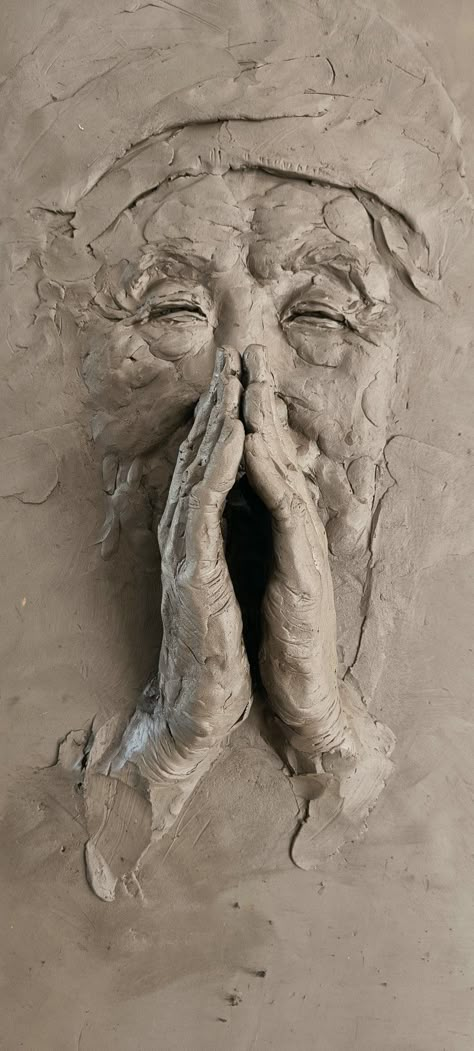 Clay relief sculpture High Relief Sculpture Clay, Low Relief Sculpture Clay, Clay Mask Ideas Art Ceramic Sculptures, Relief Clay Sculpture, Human Sculpture Clay, Easy Clay Sculptures For Beginners, Relief Sculpture Clay, Relief Sculpture Ideas, Clay Relief Sculpture