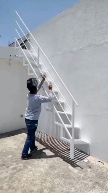 DICAS& FERRAMENTAS on Instagram: "tip of a retractable ladder that is flush with the wall" Retractable Ladder, Homemade Tools, Stone House, The Wall, Tools, Stone, Wall, On Instagram, Quick Saves