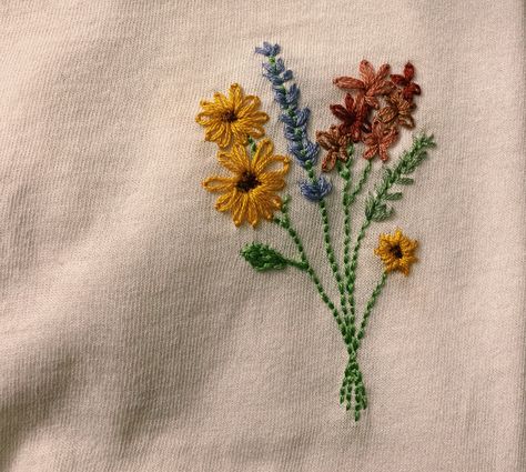 Embroidered Simple Flower, Embroidery Flowers Bouquet, Simple Flower Bouquet Embroidery, Shirt Flower Embroidery, Embroidered Bouquet Of Flowers, Hoodie With Flowers, Hand Embroidered Flowers Simple, Bouquet Of Flowers Embroidery, Flower Embroidery Tshirt