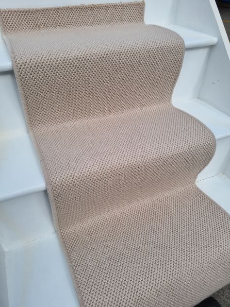 Hughie gives us a quick guide to getting a nice finish when fitting a wool runner to set a set of straight stairs. https://youtu.be/Scjupi0K7hc By the way you can buy this runner online here: https://fenstoncarter.co.uk/collections/wool-carpet-runners-made-in-the-uk-to-order/products/la-100-wool-texture-beige-loop-stair-runner-with-whipped-edge #howtoguides #howtofitarunner #carpetfitting #runnerfitting Stair Carpet Runner, Straight Stairs, Carpet Fitting, Carpet Tape, Stair Carpet, Wool Textures, Floor Runners, Beige Carpet, Stair Runner Carpet