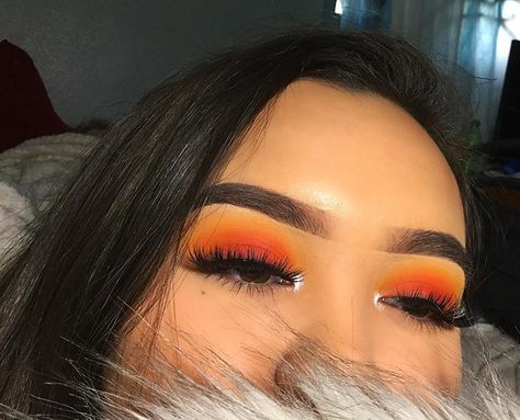 Pinterest: @claudiaa_em ☾♡ Sunset Makeup, Maquillage On Fleek, Orange Eyeshadow, Make Up Inspiration, Beauty Make-up, Makeup On Fleek, Make Up Looks, Makeup Goals, Her Eyes