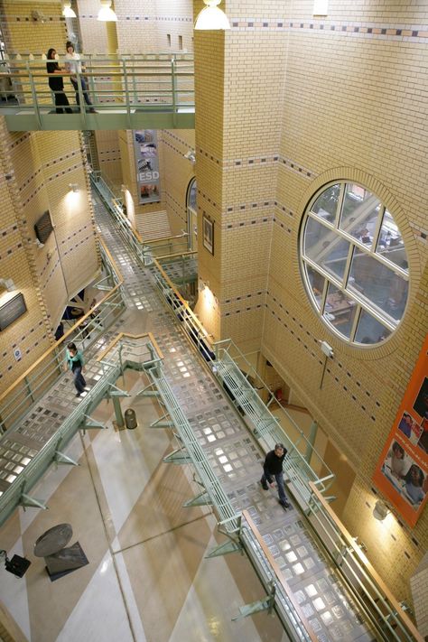 Queens Building, Faculty of Technology, De Montfort University, Leicester Leicester University, James Stirling, De Montfort University, British Architecture, Stirling, Leicester, Interior Architecture, Customer Support, Floor Plans