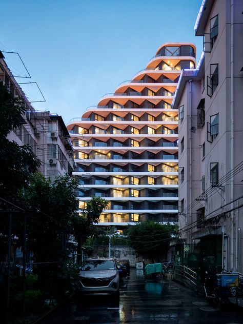 Gallery of K. Wah Riverside E18 Residence / EID Arch + Shanghai Tianhua Architectural Design + Aedas - 20 Social Housing Architecture, Hotel Chain, Social Housing, Architectural Design, Shanghai, Architecture Design, Arch, Tower, House Styles