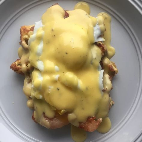 Hollandaise Sauce Recipe, Caveman Diet Recipes, Recipe For Hollandaise Sauce, Egg Benedict, Caveman Diet, Breakfast Low Carb, Meat Diet, Make French Toast, Hollandaise Sauce