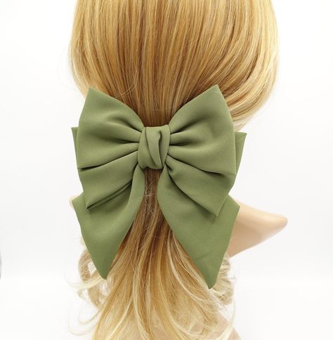 Hair Styles With Scarf, Winter Scarf Styles, Girls Hair Styles, Chiffon Hair, Diy Gifts For Girlfriend, Girls Hair Bows Diy, Diy Hair Scrunchies, Scrunchie Styles, Jaw Clip