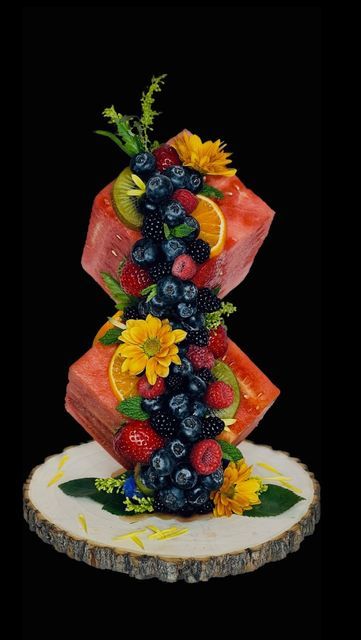 Flower And Fruit Cake, Fruit Made To Look Like A Cake, Watermelon Fruit Cake, Cake Made Out Of Fruit, Mix Fruit Cake Design, Fruit In The Shape Of A Cake, Mixed Fruit Cake Design, Watermelon Cake Birthday, Fruit Tables