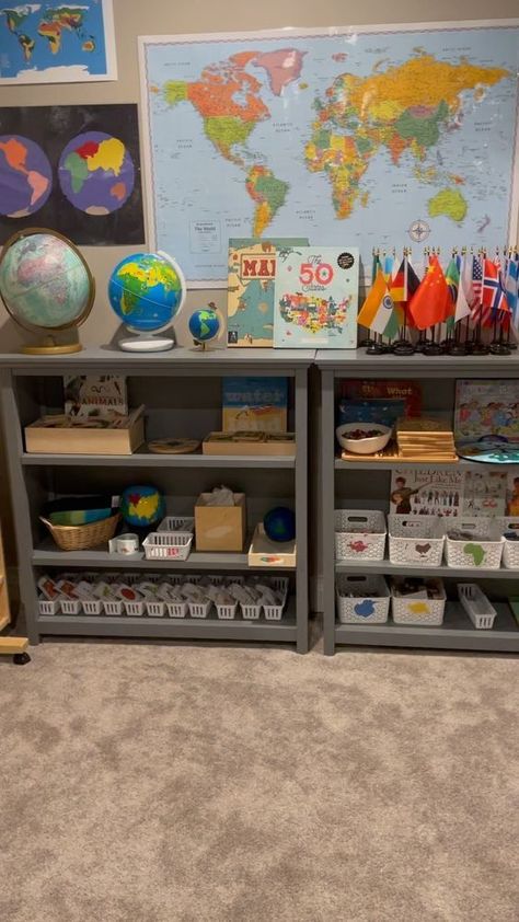 montessori shelves 🔆 #MontessoriBed #ChildFurniture #ToddlerRoomDecor #NaturalMaterials #WoodenToys #KidsRoomInspiration #MontessoriHome #EcoFriendlyKids #ToddlerSleep #ParentingIdeas Homeschool Shelves, Small Space Homeschool Room, School Room Organization, Montessori Elementary Classroom, Acton Academy, Montessori Lesson Plans, Daycare Room Ideas, Activity Stations, Rocking Bed