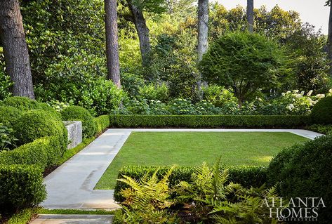 Outdoor Living Space Diy, Pergola Backyard, Unique Landscaping, 18th Century Landscape, Garden Town, Modern Pergola, Formal Garden, Landscape Architecture Design, Formal Gardens