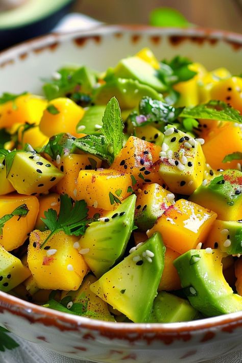 Salad Mango Recipes, Salad Mango Avocado, Different Types Of Salads, Avacodo Salad, Mango Avacado Salad, Mango Cucumber Avocado Salad, Mango Avocado Arugula Salad, Avo Salad, Spanish Salad