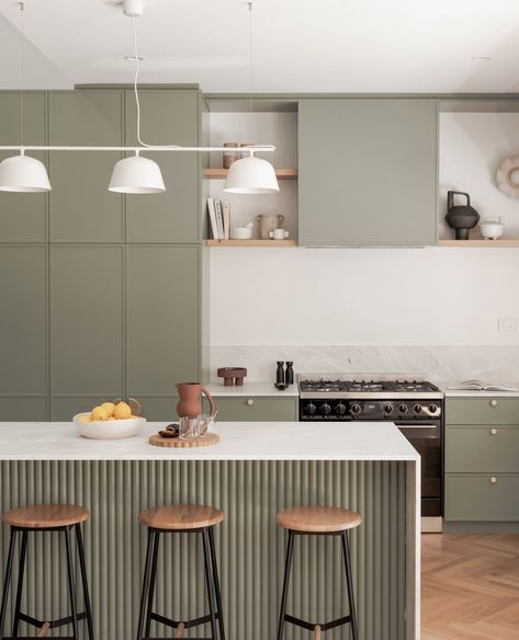 The combination of sage green cabinetry, timber accents and Brushed Brass hardware have created a dream, Pinterest-worthy kitchen! ⁠ ⁠ Featuring the Osaka Half Moons, Cupboard Knobs + Cabinet Pulls. ⁠ ⁠ Discover the Osaka Whole-of-home range • iver-life.com ⁠ ⁠ Joinery • @east2eastjoinery⁠ Photography • @joshuahill____ Handleless Green Kitchen, Sage Kitchen Brass Handles, Howdens Clerkenwell Reed Green, Howdens Hockley Super Matt Reed Green, Laminex Rural Oak Kitchen, Brushed Brass Hardware, Half Moons, Condo Kitchen, Cupboard Handles