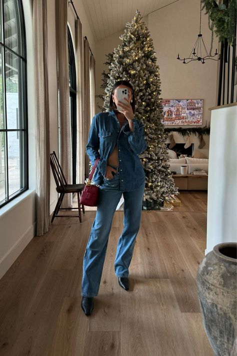 I love a monochrome outfit, and the canadian tuxedo is such an easy way to pull it off. I've linked these trusty Levis, tap to shop the look! Canadian Tuxedo Outfit, Canadian Tuxedo Women, Canadian Tuxedo, Monochrome Outfit, I Love A, Shop The Look, 2024 Fashion, Signature Style, Love A