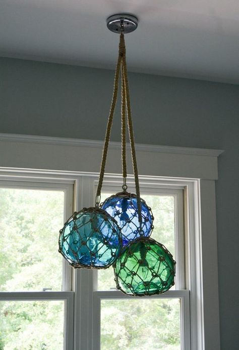 Cluster Pendant Light, Deco Marine, Glass Lights, Glass Fishing Floats, Diy Lampe, Cluster Pendant Lighting, Glass Floats, Fishing Floats, Deck Lighting