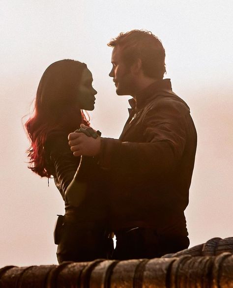 Marvel Cast en Instagram: “Day 11: Favorite canon ship 🤍 → Starmora ALL THE WAY! I also love scotthope and pepperony but starmora for the win 💚 they’re the…” Canon Ship, Guardians Of The Galaxy Vol 2, Marvel Cast, Star Lord, Guardians Of The Galaxy, The Galaxy, Vol 2, All The Way, Canon