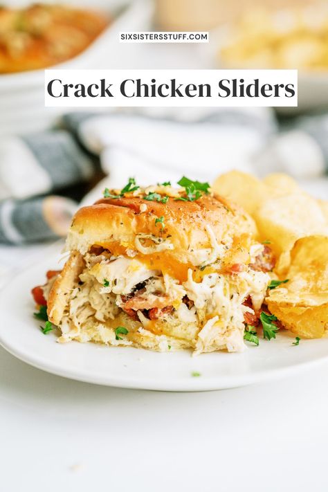 Crack Chicken Sliders Chicken Sandwich Appetizers, Slow Cooker Chicken Sliders Recipes, Crockpot Chicken Sliders Recipes, Slider Recipes Chicken, Cracked Chicken Sliders, Rotisserie Chicken Sliders Recipes, Chicken Sliders Recipes Kings Hawaiian, Rotisserie Chicken Sliders, Chicken Ranch Sliders