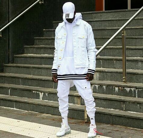 Follow me for more pins of street wear style hype 😃😎 | Adidas | Nike x Off-White (Vapor Max) Instagram: @not_so_basic.official Street Wear Style, Techwear Fashion, Vapor Max, Adidas Fashion, Adidas Nike, Men Fashion, Ronaldo, Streetwear Fashion, Winter Outfits