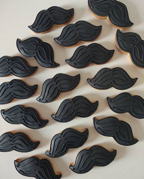 Mustache Cake For Men, Mustache Cookies, Mustache Cake, Sugar Cookie Designs, Cookie Gifts, Cakes For Men, Fun Cookies, Cookie Designs, Engagement Party