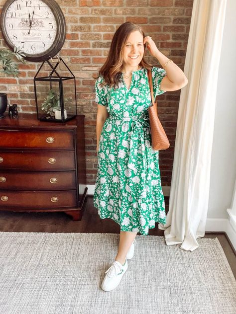 12 Outfit Ideas for How to Wear Sneakers With a Dress - Be So You Dresses Sneakers Outfit, Sneakers With Dress Outfit, Dress With Sneakers Outfit, T Shirt Over Dress Outfits, Dresses With Tennis Shoes, Dress And Sneakers Outfit, How To Wear Sneakers, Blue Floral Midi Dress, Black Sweater Dress