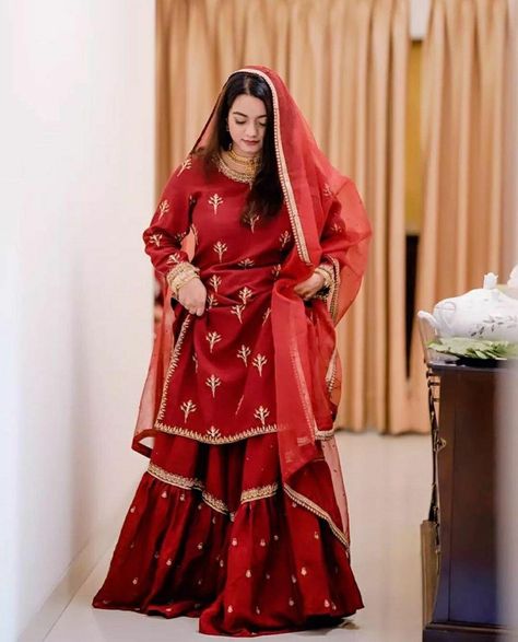 Trending Dress, Simple And Elegant Wedding, Nikkah Dress, Latest Bridal Dresses, Bridal Dresses Pakistan, Pakistani Wedding Outfits, Stylish Short Dresses, Pakistani Dresses Casual, Pakistani Fancy Dresses