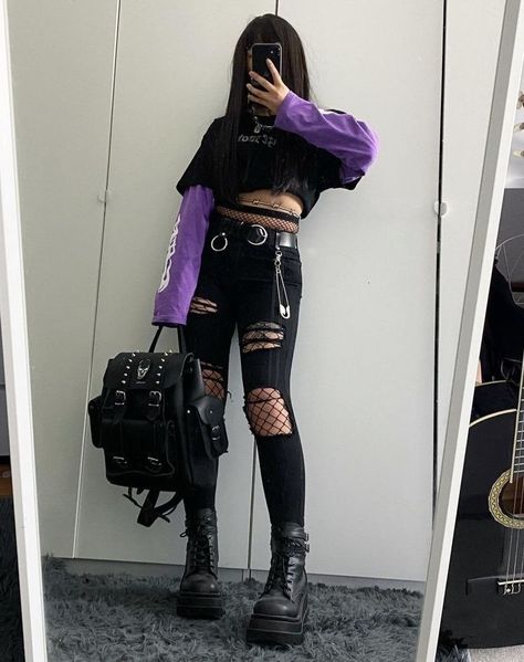 Dangerfield Outfit, Purple Aesthetic Outfit Grunge, Purple Grunge, E Girl Outfits, Purple Outfits, Tomboy Style Outfits, Punk Outfits, Black And Purple, Alt Fashion