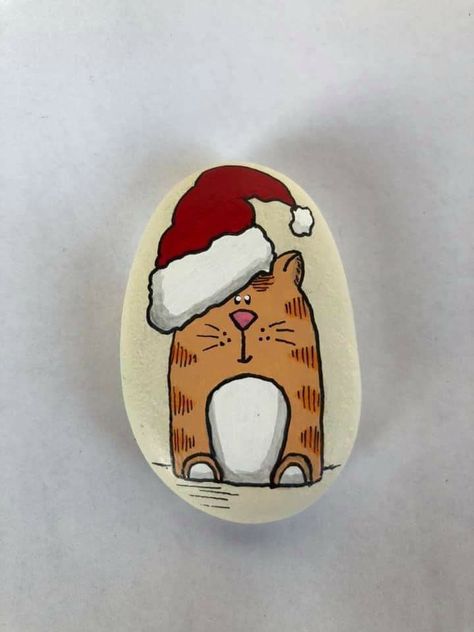 Stone Painting Christmas, Christmas Painted Rocks Ideas, Christmas Cat Painting, Rock Painting Christmas, Christmas Stone Painting, Christmas Rock Painting Ideas, Christmas Stones, Christmas Painted Rocks, Christmas Pebble Art