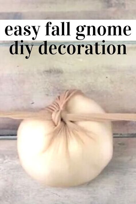 Decorate your outdoor front door with this cute fall gnome thanksgiving decoration. Fall decorations diy on a budget. #diy #gnome #fall Thanksgiving Gnomes Diy, Fall Gnomes Diy How To Make, Tree For Bedroom, Diy For Living Room, Halloween Windows, Gnome Thanksgiving, Christmas Room Spray, Fall Decorations Diy, Fireplace Bathroom