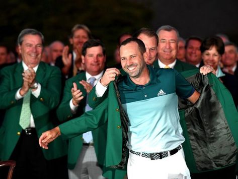 The History Of The Masters Green Jacket Golf Workout, Golf Stance, Masters Golf, Augusta National Golf Club, Golf Simulators, Golf Training Aids, Augusta National, Golf Design, Golf Cart Parts