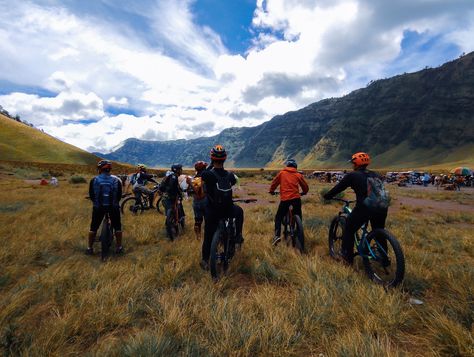 Tour guide to bromo mountain by bicycle, motorcycle, travelling Bromo Mountain, Mountain Bike, Tour Guide, Mountain Biking, Bicycle, Bike, Travel