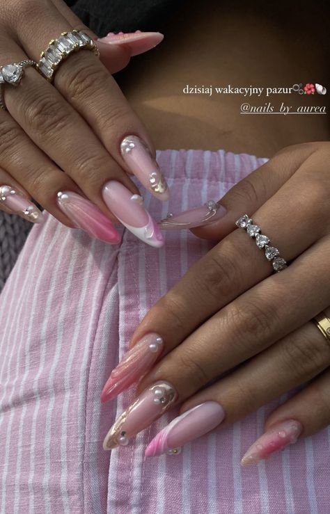 Almond Nails With Charms, Nails With Charms, Euphoria Nails, Pretty Acrylic Nails, Stiletto Nails, Almond Nails, Girly Girl, Nails Inspiration, Cute Nails