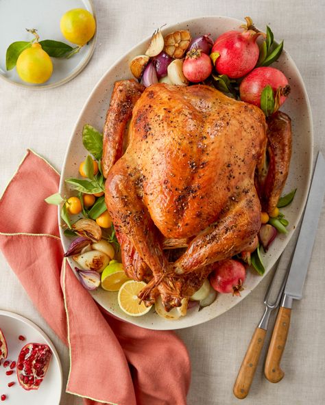 Whole Turkey Recipes, Thanksgiving Food Sides, Stuffing Recipes For Thanksgiving, Turkey Brine, Ayam Bakar, Thanksgiving Stuffing, Whole Turkey, Turkey Recipes Thanksgiving, Turkey Thanksgiving