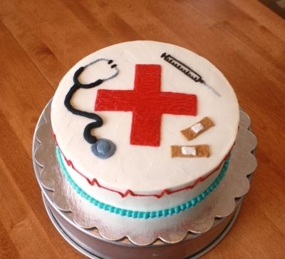 Nurse Appreciation Cake By PartyCakesByAmy on CakeCentral.com Doctor Birthday Cake, Nurse Cakes, Nursing Graduation Cakes, Medical Cake, Nurse Cake, Birthday Themes For Adults, Doctor Cake, Nursing Cake, Dark Chocolate Cakes