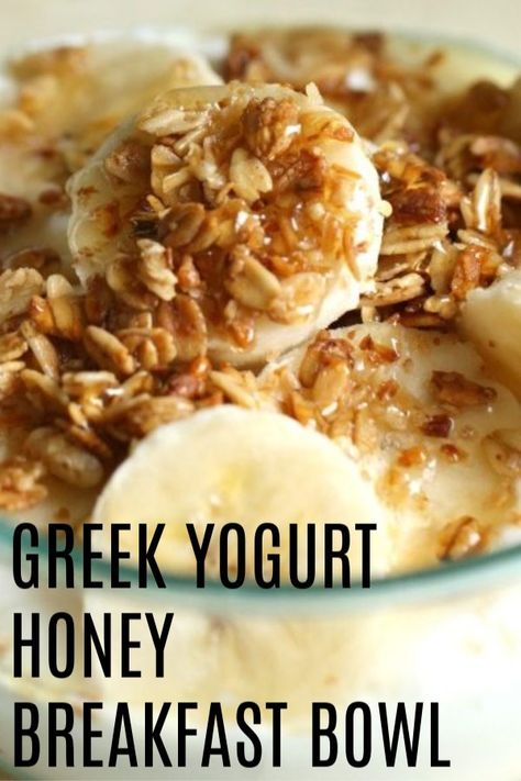 Bowl Desserts, Greek Yogurt Honey, Honey Breakfast, Yogurt Honey, Breakfast Bowls Recipe, Healthy Breakfast Recipe, Six Sisters Stuff, Yogurt Breakfast, Greek Yogurt Recipes