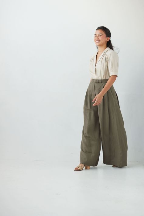 Katherine Pant in Linen Blend - Olive / 6 Linen High Waisted Pants Outfit, Linen Trousers Outfit, Loose Pants Outfit, High Waisted Pants Outfit, Linen Wide Leg Pants, Comfort Fashion, High Waisted Wide Leg Pants, High Waist Wide Leg Pants, 2024 Style