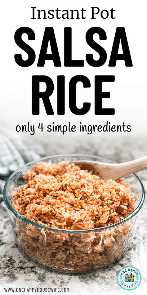 This tasty Instant Pot Salsa Rice has only 4 ingredients, and is so quick and simple to make that it'll become a staple at your dinner table. #instantpot #pressurecooker #salsa #rice #recipe #sidedish via @onehappyhousewife Salsa Rice Recipe, Chicken Street Tacos Recipe, Chicken Tacos Instant Pot, Tacos Instant Pot, Easy Chicken Tacos, Salsa Rice, Instant Pot Salsa, Lime Corn, Hispanic Recipes