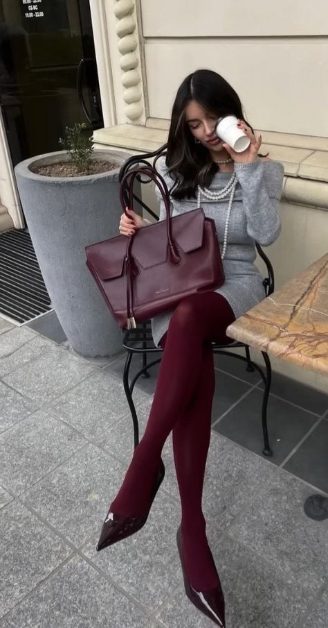 Burgundy Fashion Outfits, Winter Burgundy Outfits, Burgundy Red Outfit, Burgundy Purse Outfit, Burgundy Pumps Outfit, Burgundy Loafers Outfit Women, Burgundy Outfit Aesthetic, Bordo Outfit, Red Cherry Outfit