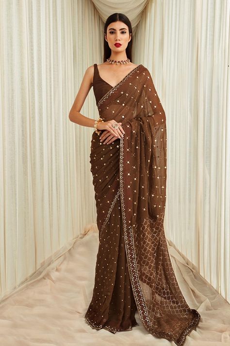 Mukaish Work Saree, Coffee Brown Saree, Sawan Gandhi, Mukaish Work, Mirror Work Saree, Simple Saree Designs, Vintage Saree, Traditional Blouse Designs, Indian Party Wear