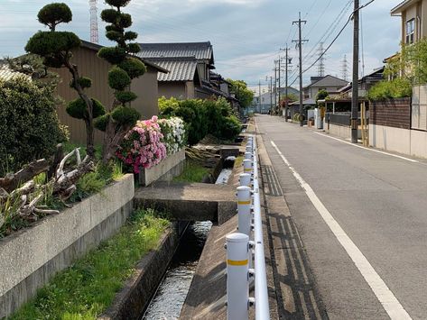 Neighborhood in Kariya, Aichi The post Neighborhood in Kariya, Aichi appeared first on Alo Japan. Japan Neighborhood, Japanese Neighborhood, Aichi Japan, Japan Icon, Japanese Interior Design, Japan Culture, Japanese Interior, Aichi, Japan Photo