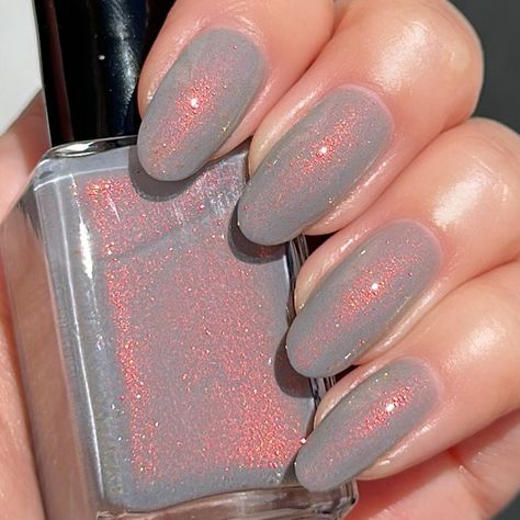 Dead By Dawn Grey Red Nails, Nail Paint Shades, Nail Paints, Gray Polish, Nails Colors, Paint Shades, Nail Paint, Makeup Fashion, Free Hand