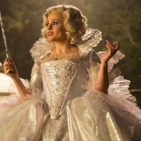 Godmother Aesthetic, Cinderella Movie 2015, Cinderella Makeup, Cinderella Live Action, Cinderella Aesthetic, Cinderella Movie, Cinderella 2015, Princess Beauty, Disney Characters Videos