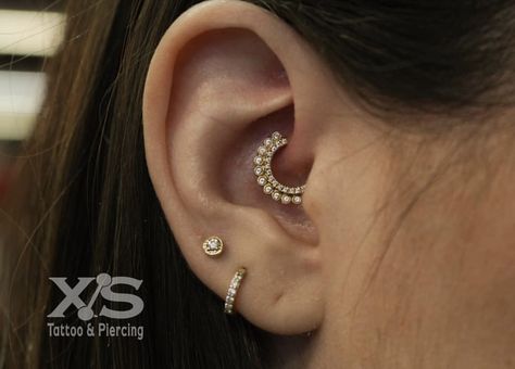 Maria Tash Daith, Maria Tash, Daith Piercing, Pretty Jewelry, Pretty Jewellery, Stone Jewelry, Ear Cuff, Piercings, Diamond Earrings