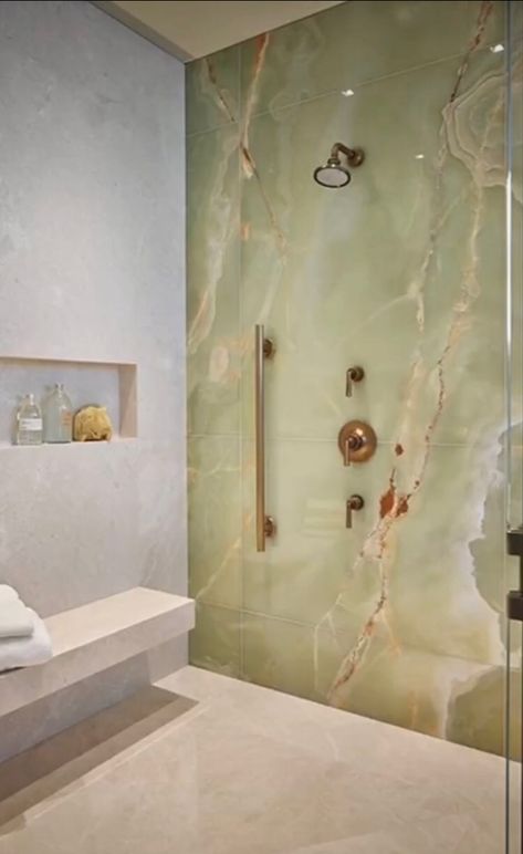 Green Marble Bathroom, White Marble Bathrooms, Marble Tile Bathroom, Marble Showers, Stone Bathroom, Gorgeous Bathroom, Desert Homes, Marble Look Tile, Bathroom Inspiration Decor