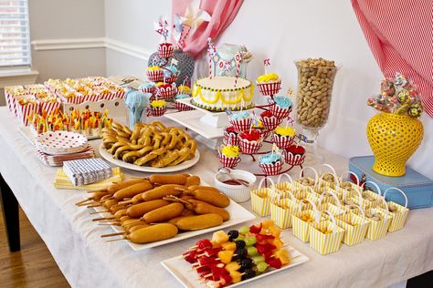 Circus-Themed Party Buffet - great ideas here! #partyfood #socialcircus Fruit Kabobs Kids, Carnival Food, Circus Theme Party, Carnival Themed Party, Party Food Buffet, Circus Birthday Party, Fruit Party, Carnival Birthday Parties, Kids Party Food