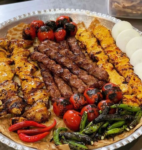 Food Iran, Food Iranian, Persian Food Iranian Cuisine, Iran Food, Iranian Cuisine, Famous Food, Iranian Food, Halal Recipes, Yummy Comfort Food