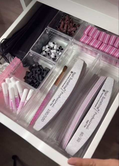 Gel Nail Organization Ideas, Nail Drawer Organization, Nail File Aesthetic, Nail Appointment Aesthetic, Nail Cart Organizer Ideas, Nail Stuff Organization, Nail Room Organization Ideas, Nail Tech Aesthetic Vision Board, Nail Studio Aesthetic