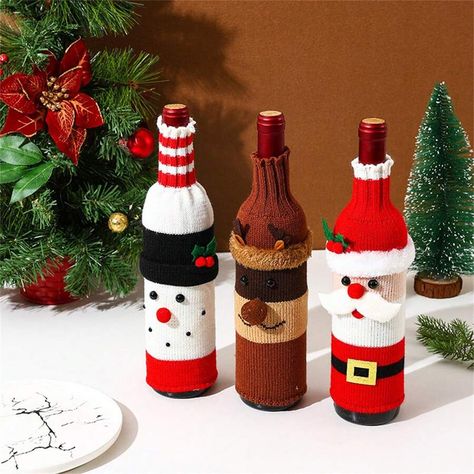 Crochet Wine Bottle Cover, Christmas Gift Crafts, Wine Bottle Christmas Decorations, Bottle Crafts Christmas, Crochet Wine, Christmas Wine Bottle Covers, Wine Bottle Sleeves, Wine Bottle Crafts Christmas, Christmas Spoons