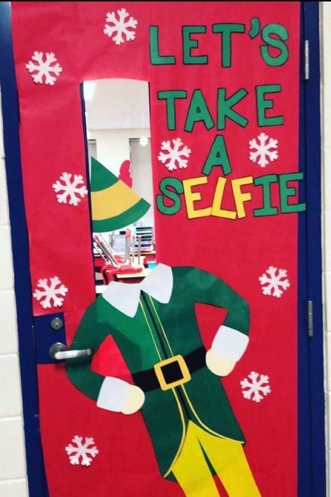 Door Decorations Classroom Christmas, Holiday Door Decorations, Classroom Christmas Decorations, Christmas Door Decorating Contest, Christmas Classroom Door, School Door Decorations, Classroom Doors, Christmas Door Decoration, Door Decorating Contest