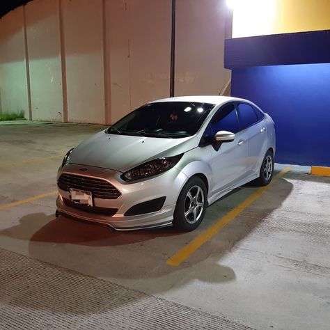 Ford Fiesta Sedan MX Ford Fiesta Modified, Gmc Trucks Sierra, Moon Mobile, Car Things, High Performance Cars, Gmc Trucks, Dream Cars, High Performance, Pinterest Likes